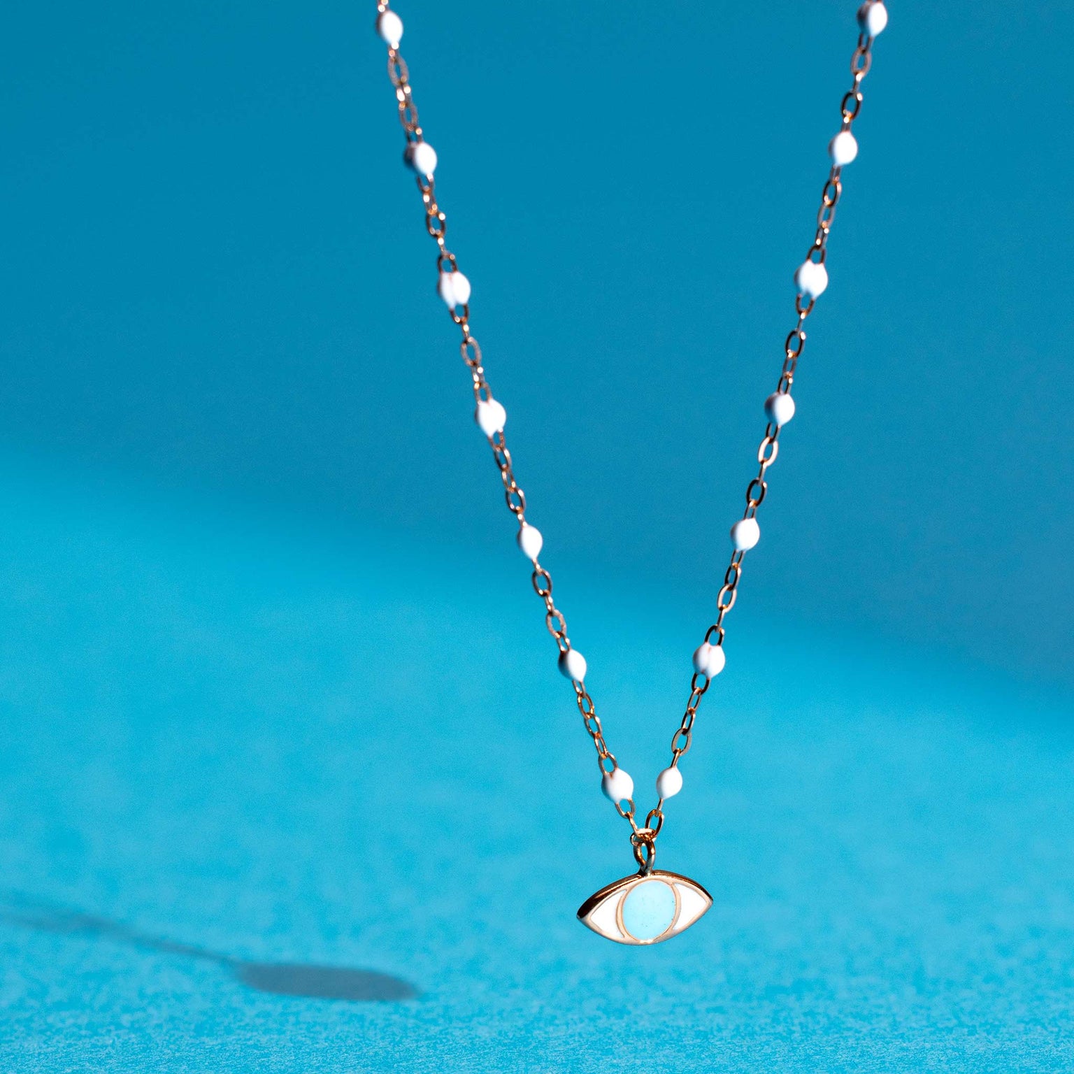 Gigi Clozeau - Collier Eye Classic blanc, or rose, 42 cm