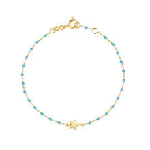 Gigi Clozeau - Bracelet Étoile Mini Gigi, or jaune et mini perles de résine turquoise, 17 cm